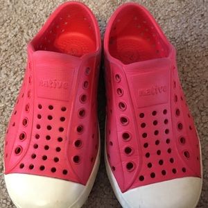 Boys native sneakers